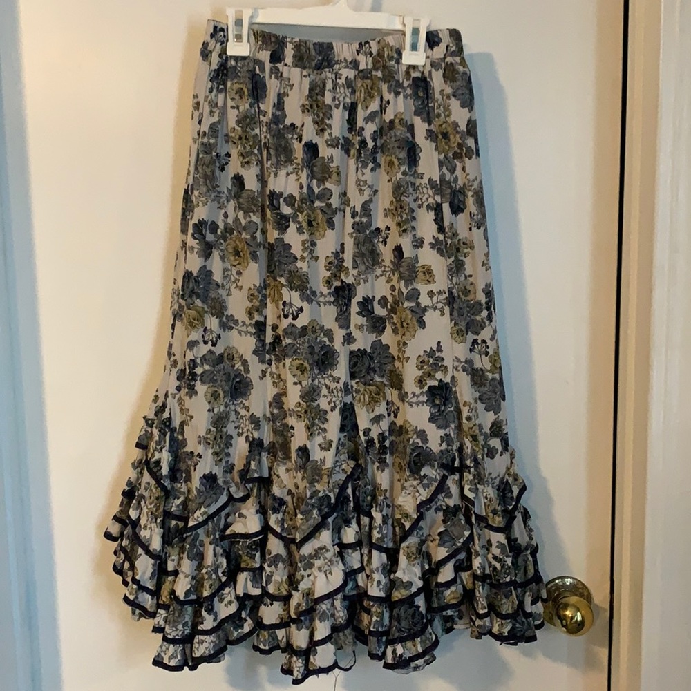 Ruffled Skirt
